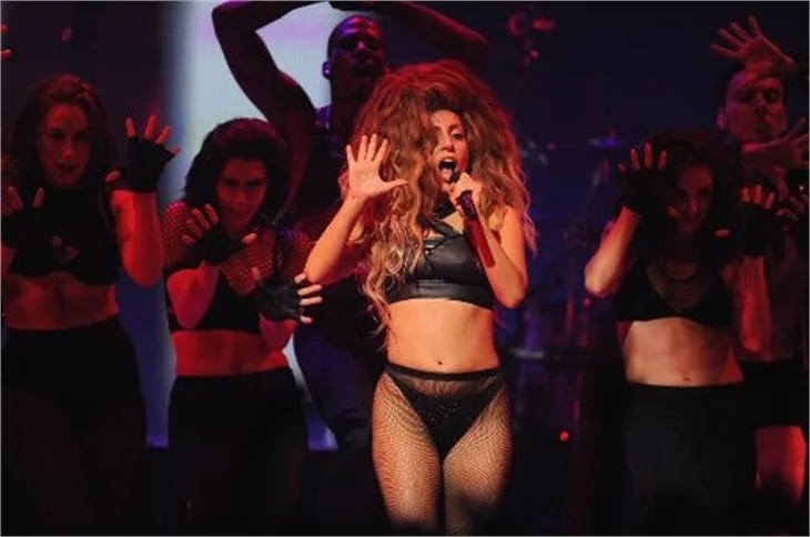 Lady Gaga festivale yine damga vurdu!
