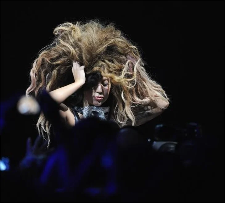 Lady Gaga festivale yine damga vurdu!