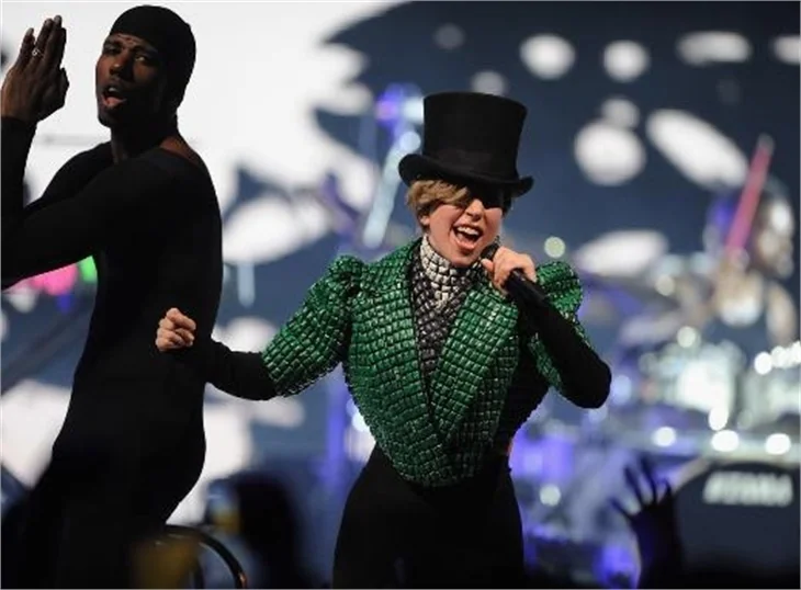 Lady Gaga festivale yine damga vurdu!