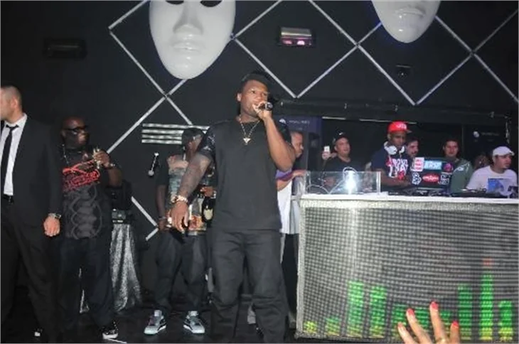 50 Cent için 50 şişe şampanya!