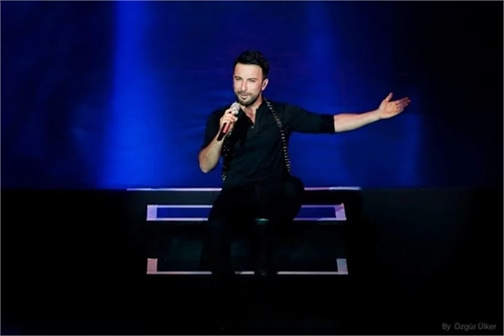 Tarkan konserinde tuvalet krizi!