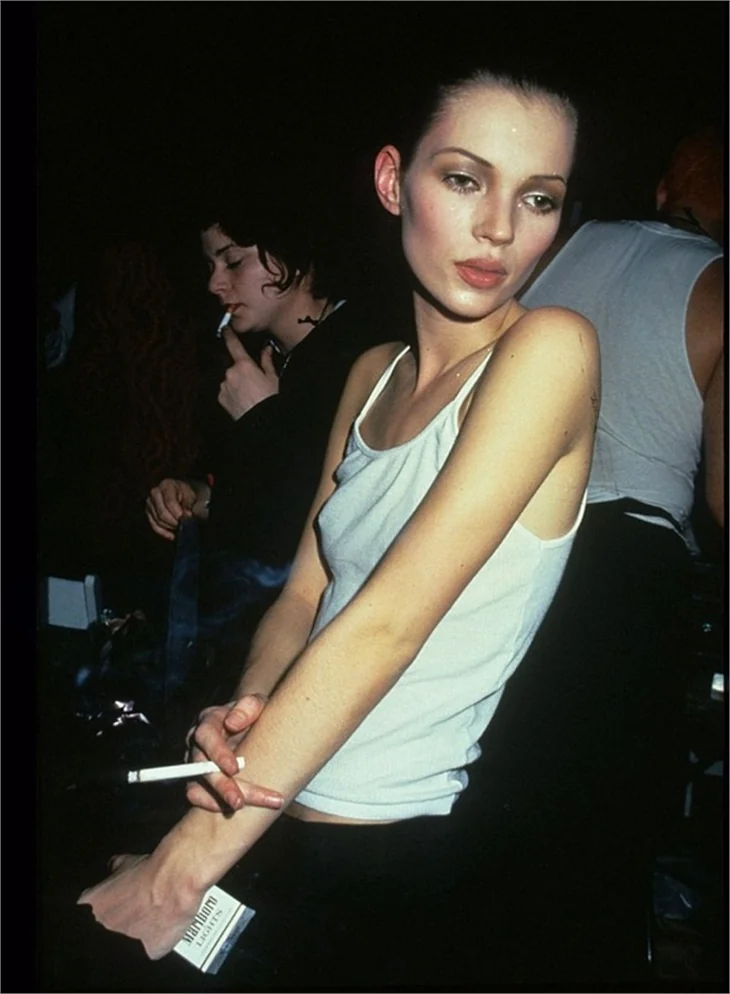 Tyra Banks kılıktan kılığa girdi