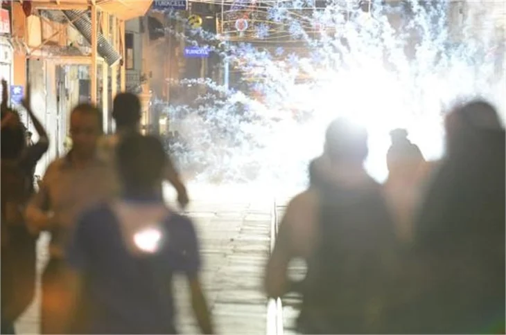 Taksim'de polis müdahalesi!