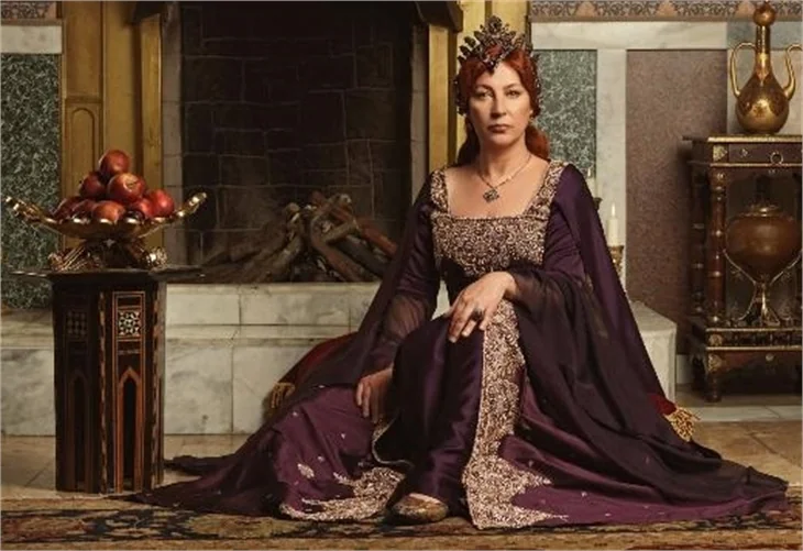 Yeni Hürrem Sultan'ı çıldırtan teklif!