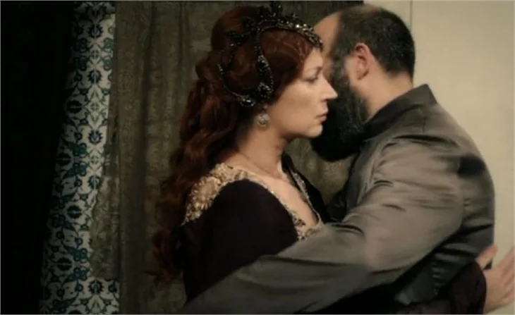Yeni Hürrem Sultan'ı çıldırtan teklif!