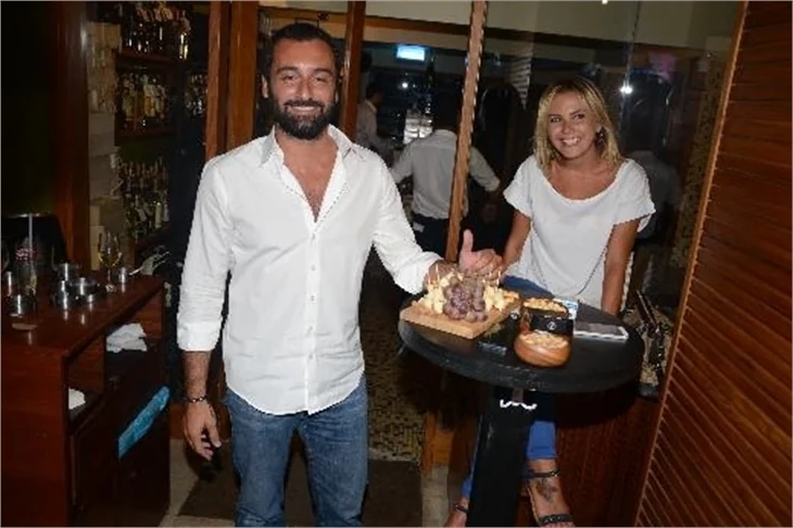 Ece Erken ile Akın Altan evleniyor mu?