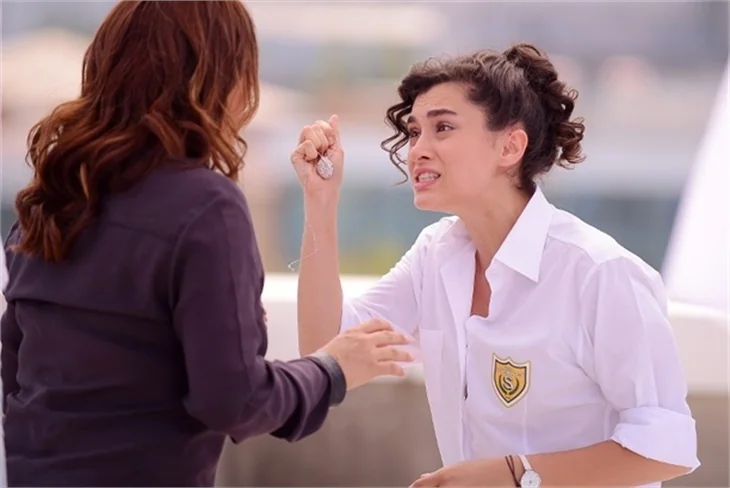 "Güneşi Beklerken"de Melis ölecek mi?