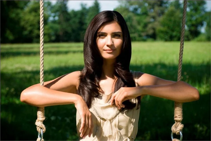 Tuba Büyüküstün'le Engin Akyürek aynı projede mi yer alacak?