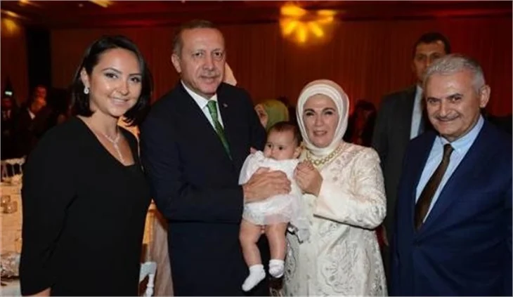 Başbakan Erdoğan Hakan Şükür'ün oğlunun sünnetine katıldı