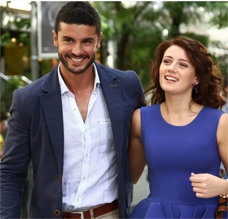 Berk Oktay ile Gizem Karaca arasında aşk mı var?