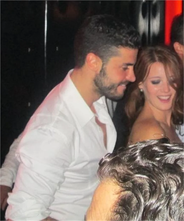 Berk Oktay ile Gizem Karaca arasında aşk mı var?