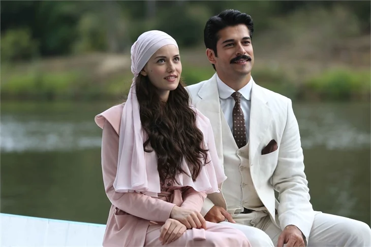 "Çalıkuşu"nda sandal sefası!
