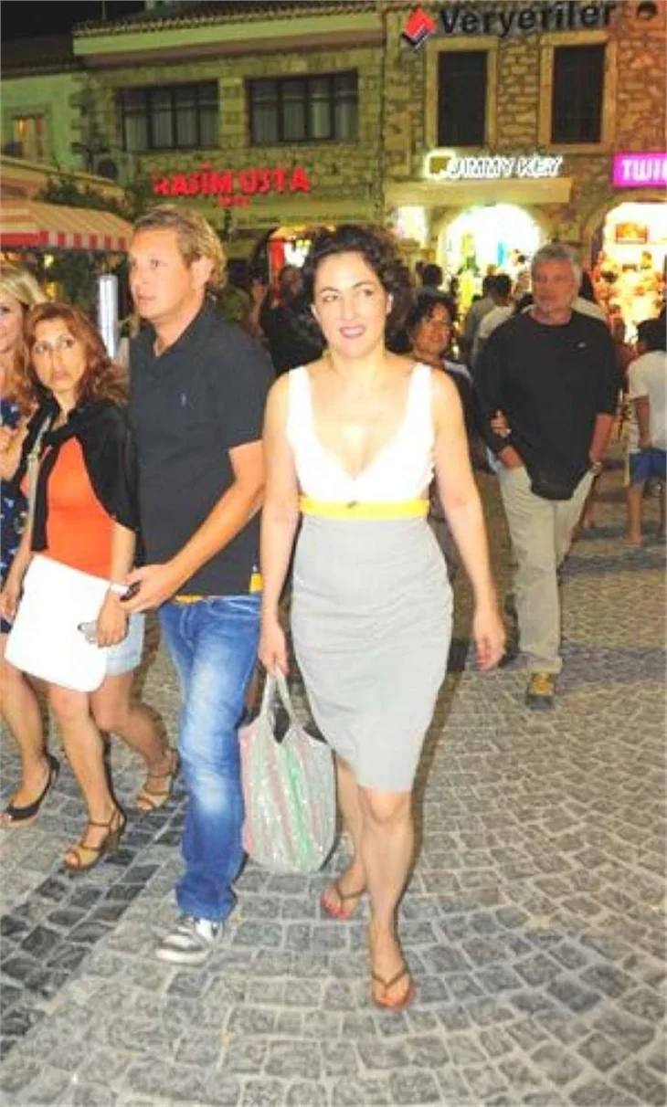 Meltem Cumbul'un yüzü gülmeye başladı!