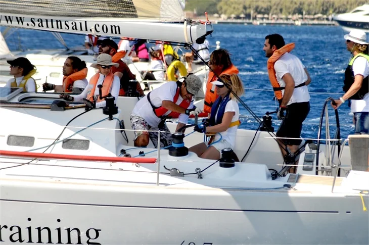 Ünlüler Famous Cup'ta yelken açtı!