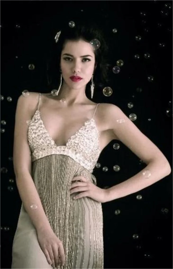 Fahriye Evcen: Benimki biraz daha uçarı bir Feride