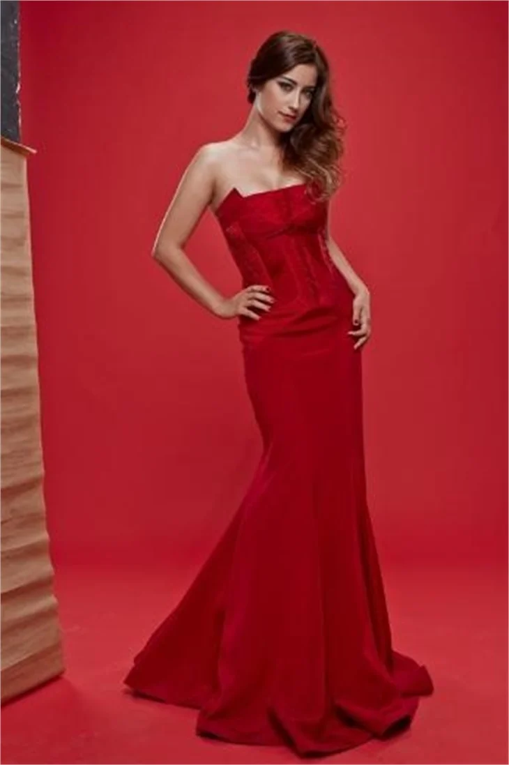 Hazal Kaya: Oyunculuğu beceremiyorum!