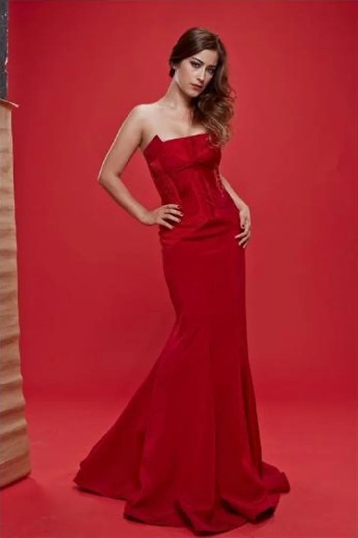 Hazal Kaya: Oyunculuğu beceremiyorum!