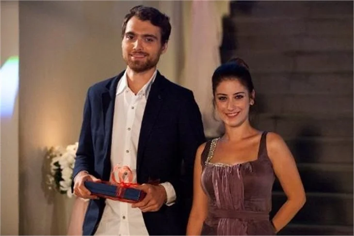 Hazal Kaya: Oyunculuğu beceremiyorum!