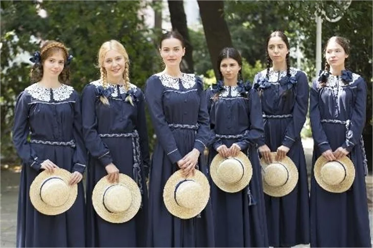 Mektepli Feride!