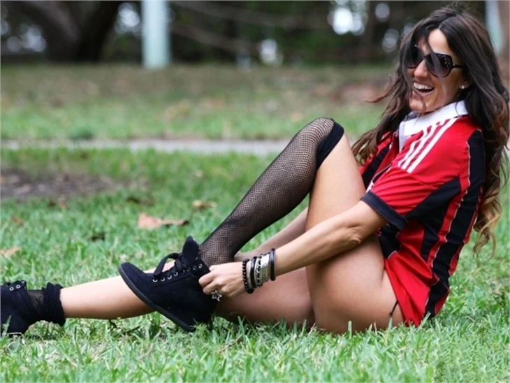 İşte Milan'ın en seksi taraftarı!