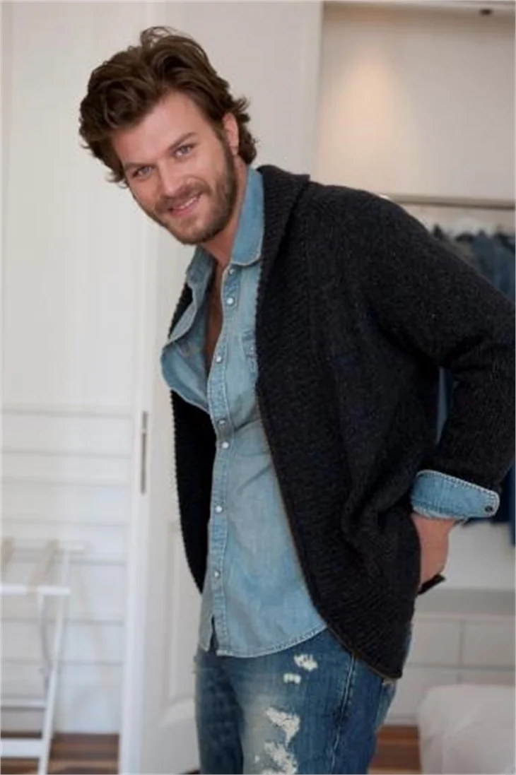 Kıvanç Tatlıtuğ yeni dizisi için 3 ay Rusya'da kalacak!