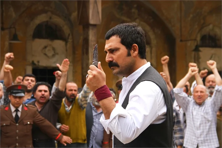 'Tatar Ramazan'ın setinde büyük kriz!