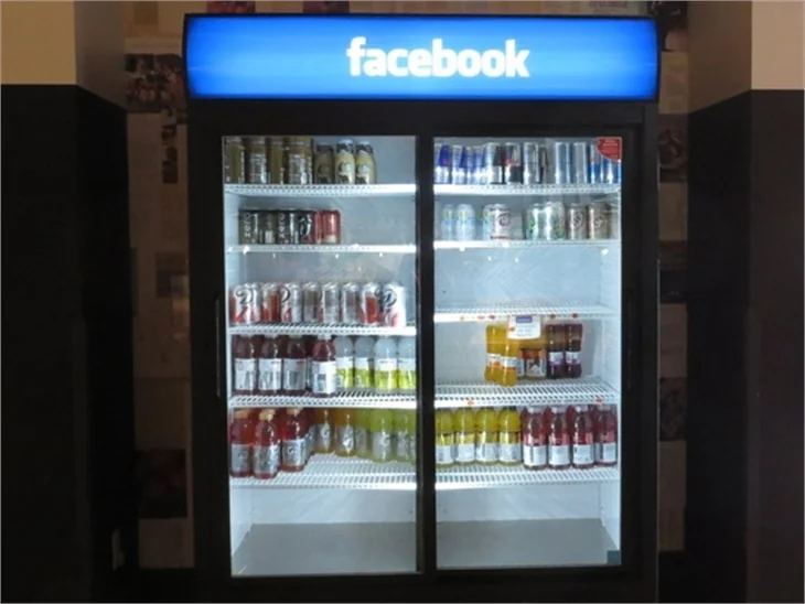 Hayal ofis Facebook!