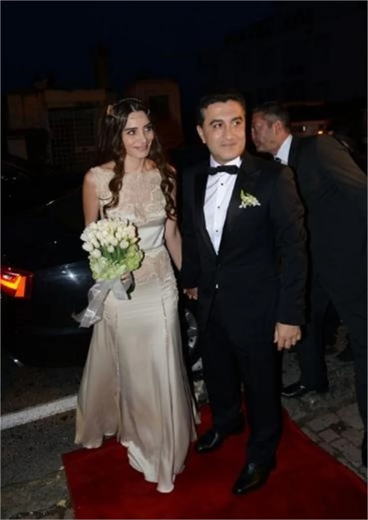 Nur Fettahoğlu, Levent Veziroğlu'yla dünya evine girdi!