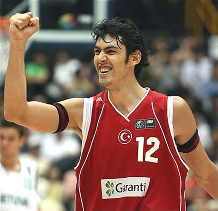 Kerem Gönlüm Ferrari'den öyle bir çıktı ki!