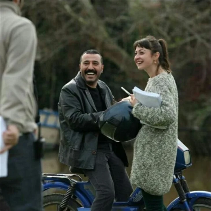 "Merhamet"in setinde neler oluyor?