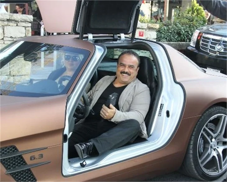 Bülent Serttaş'tan karısına 1 milyon 112 bin liralık hediye!