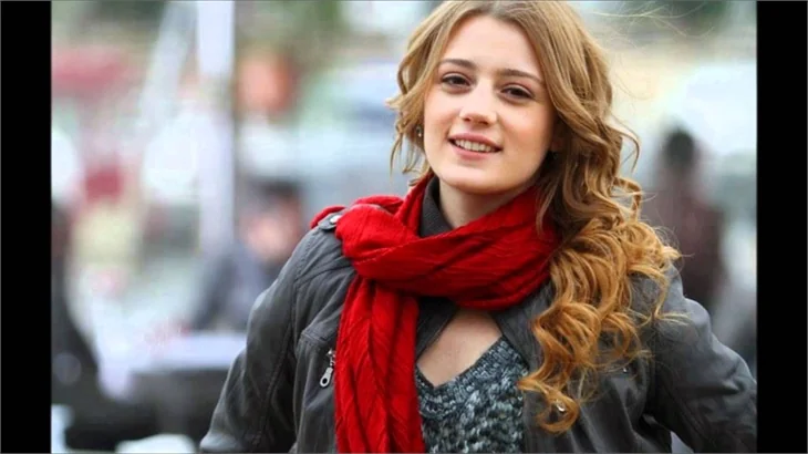 Gizem Karaca zor günleri geride bıraktı!
