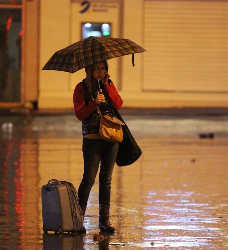 İstanbul'u yağmur vurdu: 1 ölü