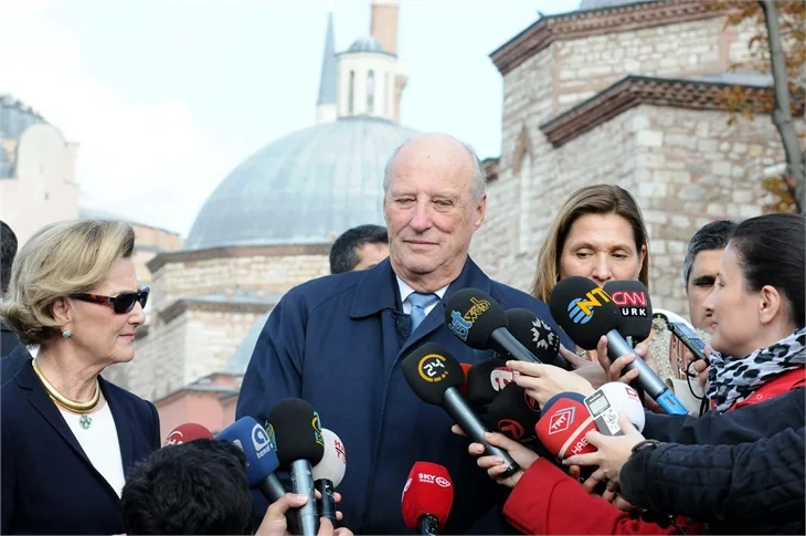 Kral ve Kraliçe Sultanahmet'te