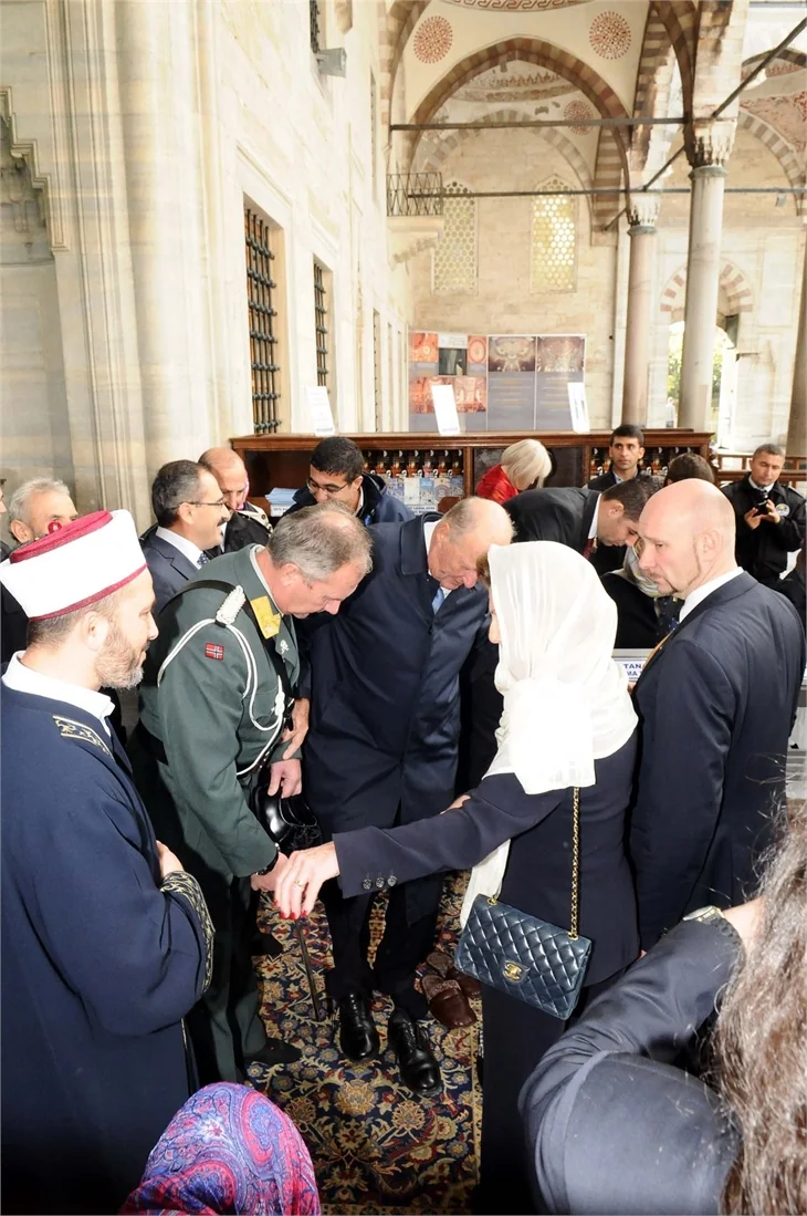 Kral ve Kraliçe Sultanahmet'te