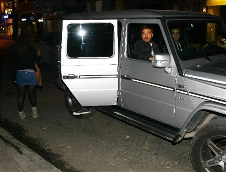 Engin Altan Düzyatan, Özge Özpirinçci'yi çabuk unuttu!