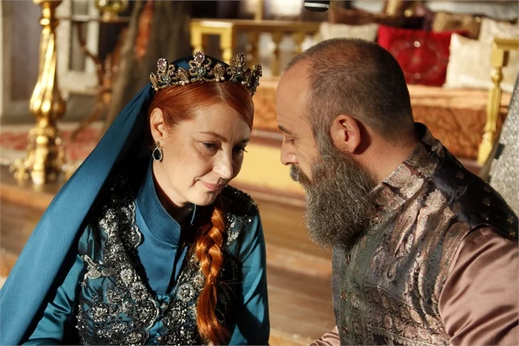 Vahide Gördüm'e tedavi sonrası saat sınırı!