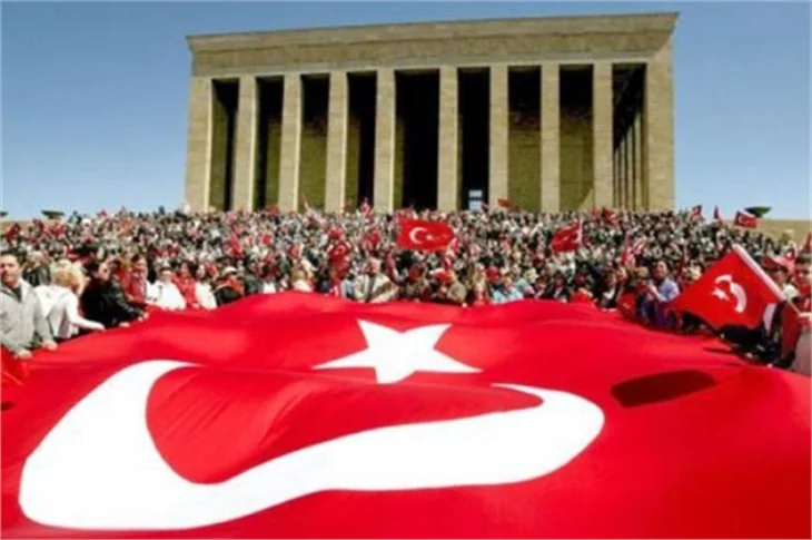 Ata'm izindeyiz..
