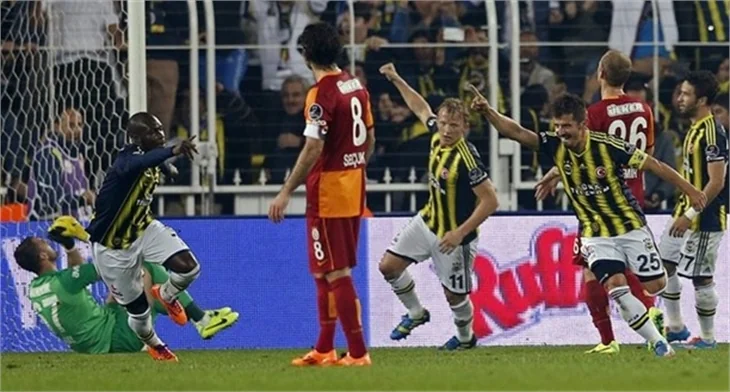 Kadıköy'deki dev derbiden enstantaneler!