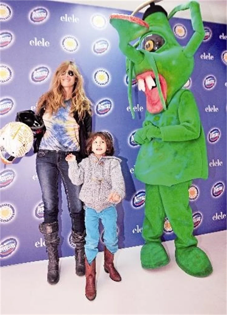 Cem Büyükhanlı, Sel'e kapıldı!