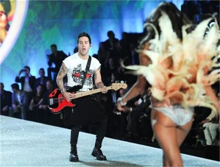 2013 Victoria's secret defilesi!