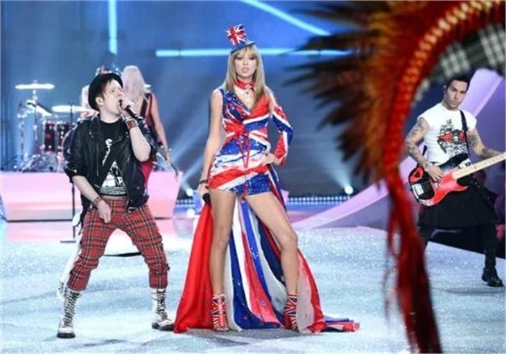 2013 Victoria's secret defilesi!
