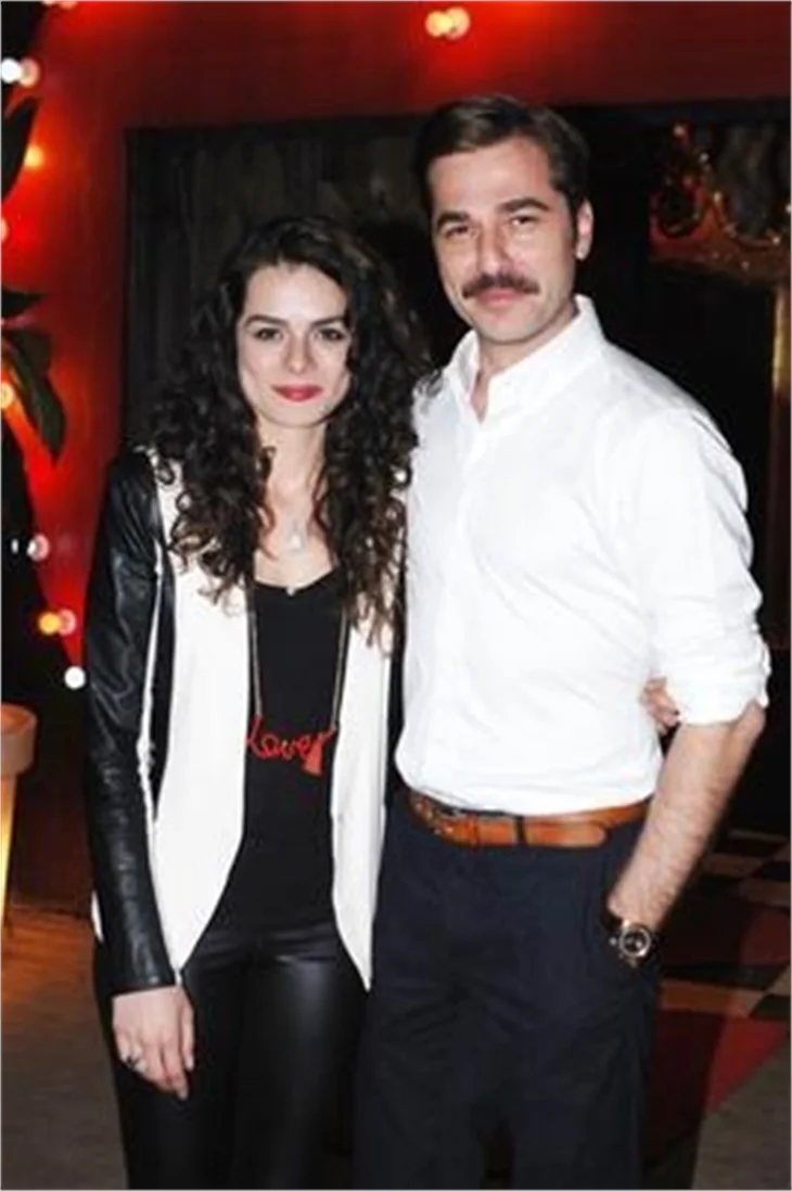 Engin Altan ile Özge Özpirinçci ayrılığı reklam mı?