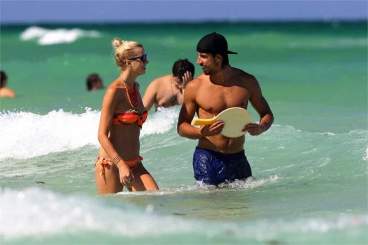 Khedira'nın Lena'sı göz kamaştırıyor!