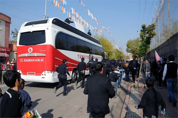 Diyarbakır'da tarihi gün