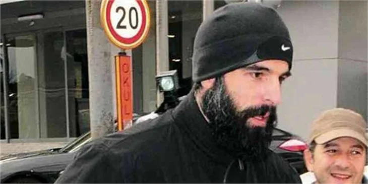 Mehmet Akif Alakurt dizi bitti sakallarını kesti!