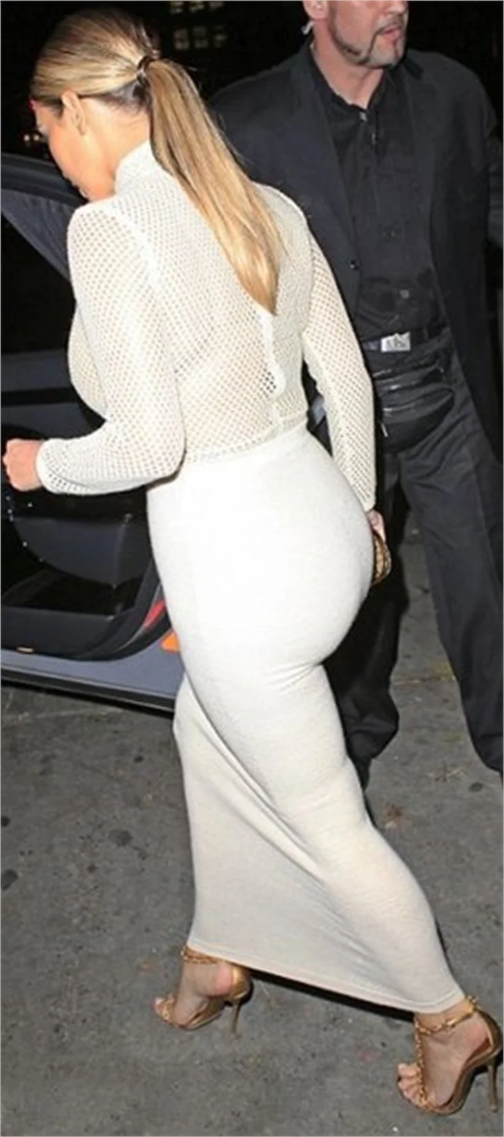 Kim Kardashian kiloları verdi eski günlerine döndü!
