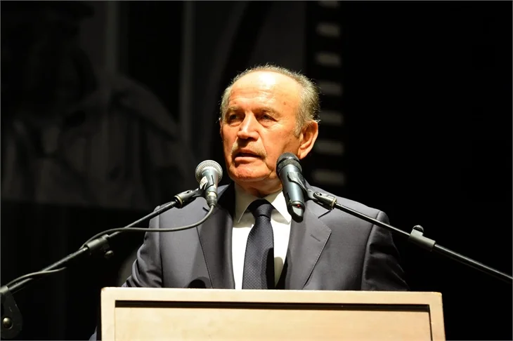 Nejat Uygur son yolculuğuna uğurlandı