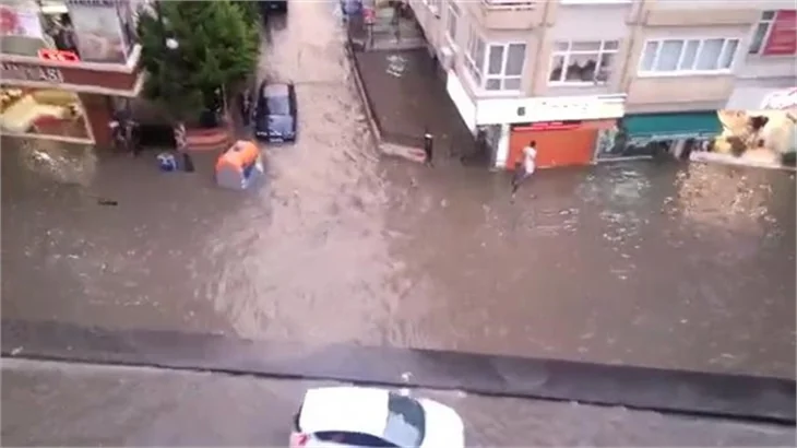 Maltepe Venedik'e döndü