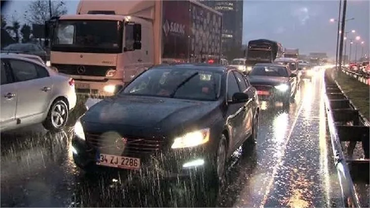 Maltepe Venedik'e döndü